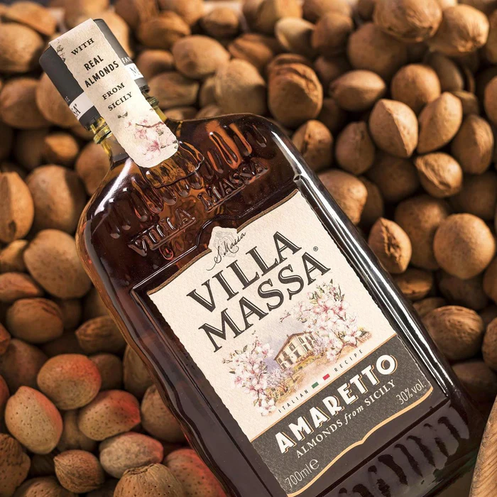 Amaretto Villa Massa