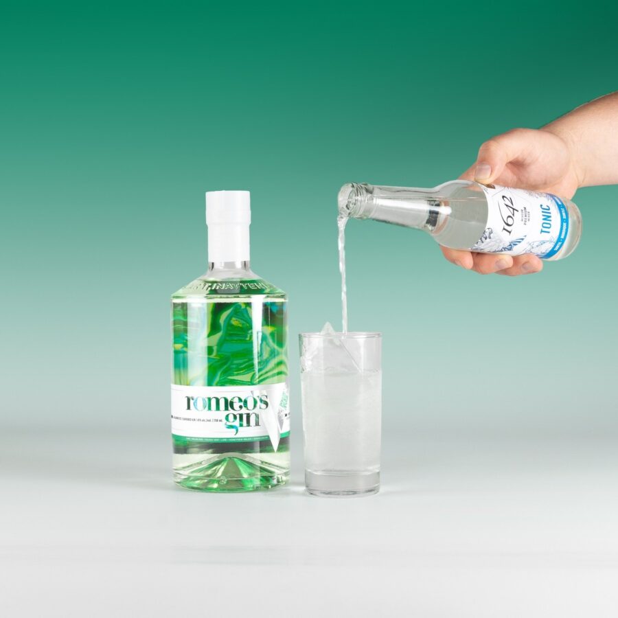 Romeo's V Gin